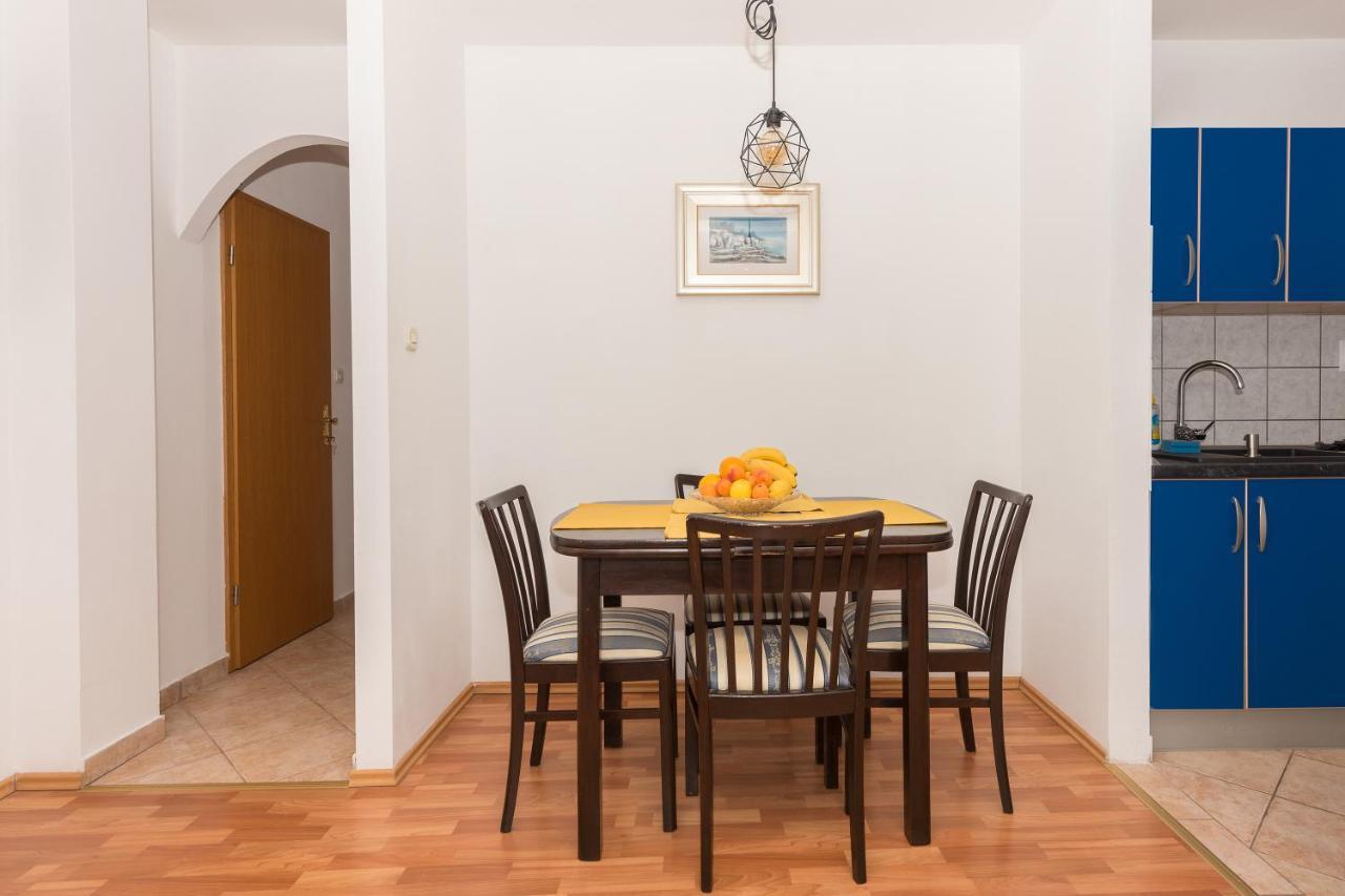 Apartments Zoka Makarska Luaran gambar